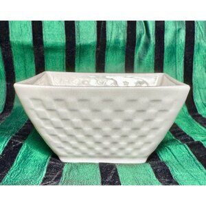 LA ROCHELLE 4-inch Nut and Dip Bowl